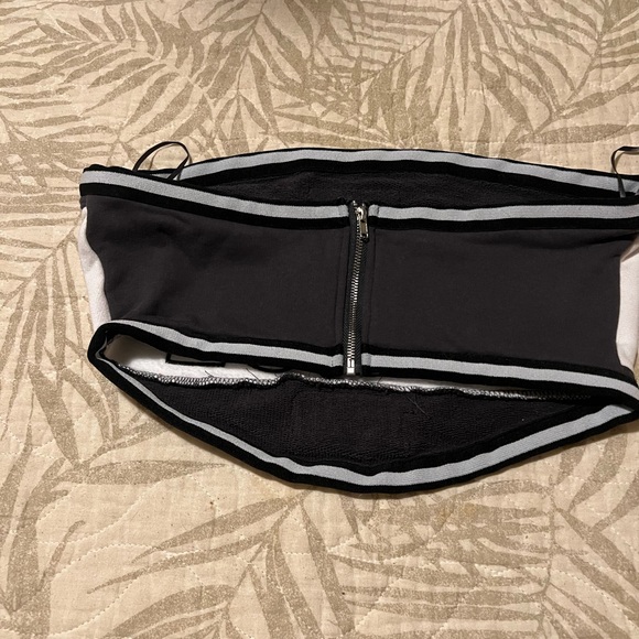 Women's Black and White Tube Top - Picture 4 of 5